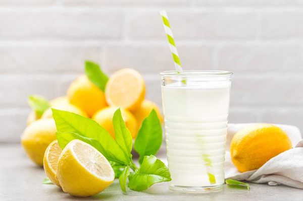 Home Remedies To Reduce Stretch Marks