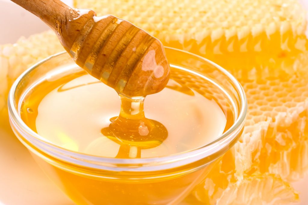 Honey for stretch marks