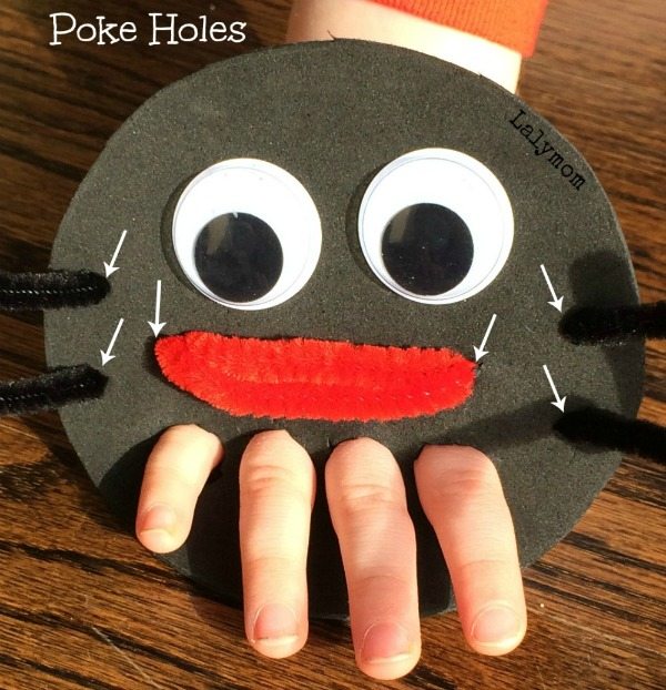 Spider Hand Puppet 5 - DIY Art And Craft Ideas
